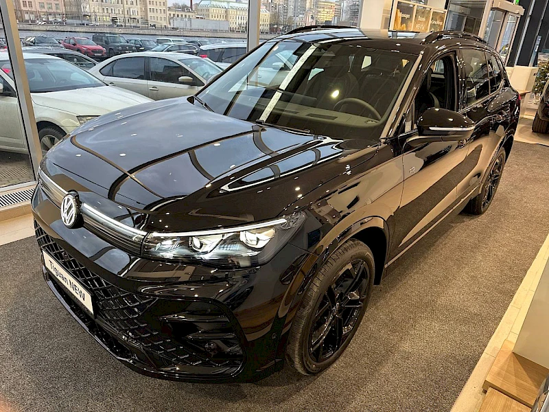 Volkswagen Tiguan L