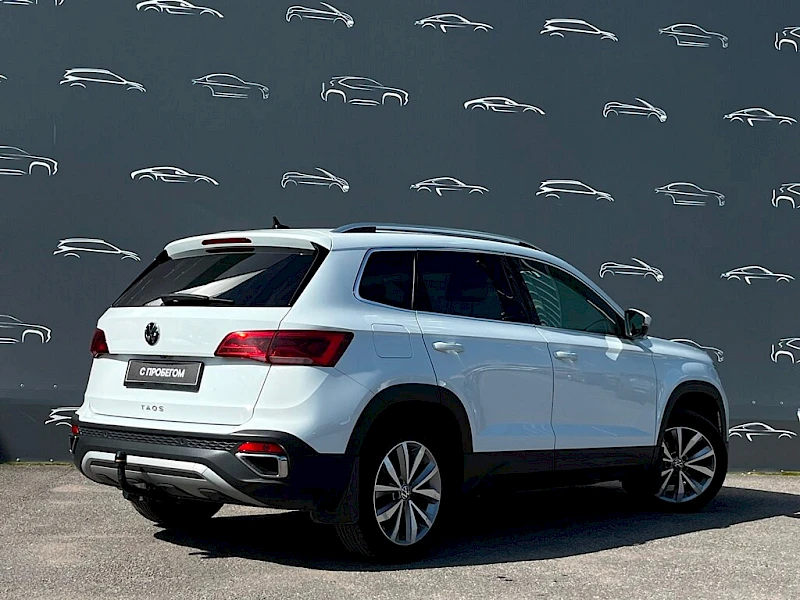 Volkswagen Taos