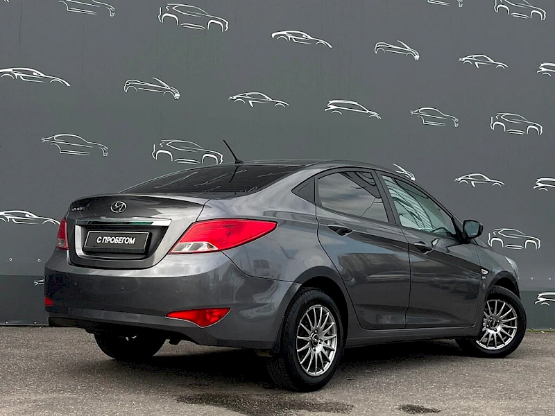 Hyundai Solaris