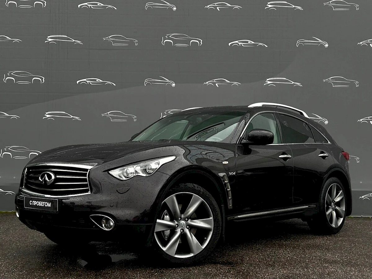 Infiniti QX70